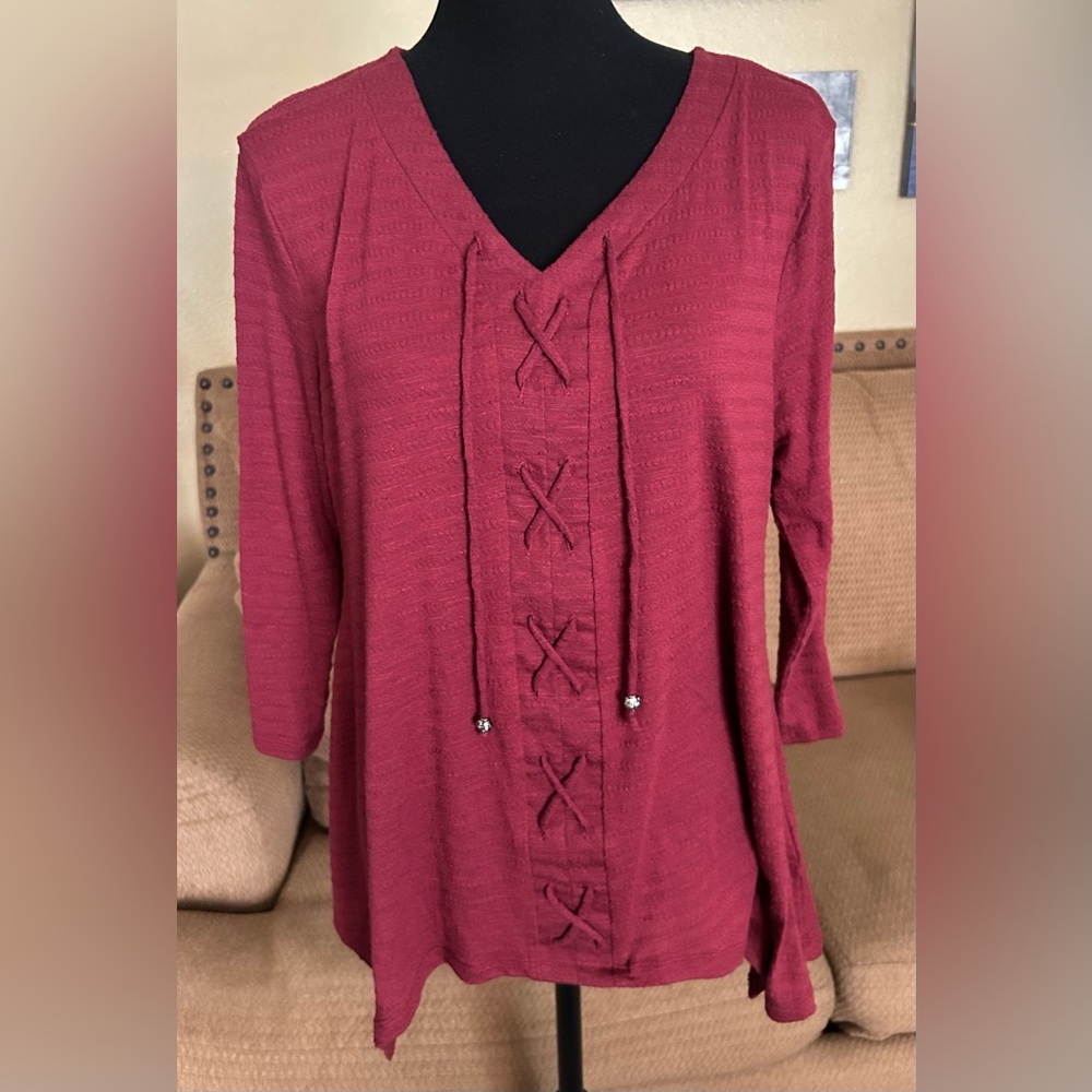 Style & Co Burgundy Tunic with V-Neck and 3/4 Sleeves